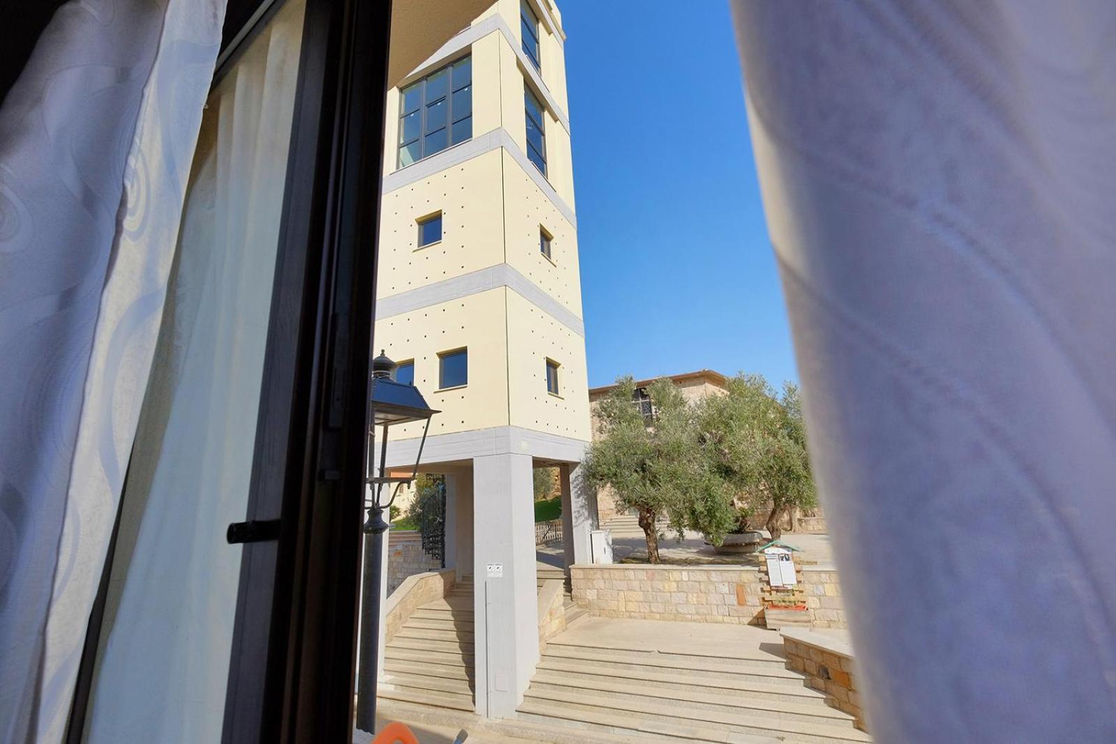Hotel Su Nuraghe SantʼAnna Arresi Exterior foto